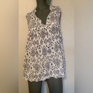 Shein Women's Plus V-Neck Ruffle Patterned Sleeveless Size 3XL NWOT
